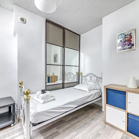 Guestready - Pour 3 Personnes * Lyon